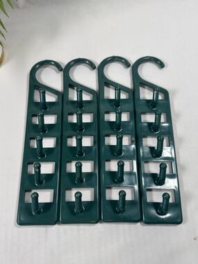Closet Organizer Hooks in Dark Green